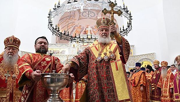Патриарх Кирилл освятил главный храм Новодевичьего монастыря