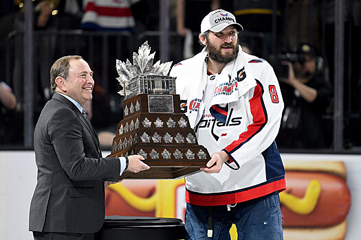 В Канаде предложили переименовать один из трофеев НХЛ, считают, он назван в честь расиста