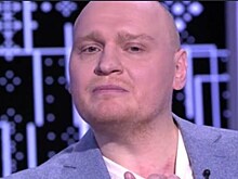 Сергей Сафронов прослезился при виде перенесшей опухоль головного мозга дочки Владимира Левкина