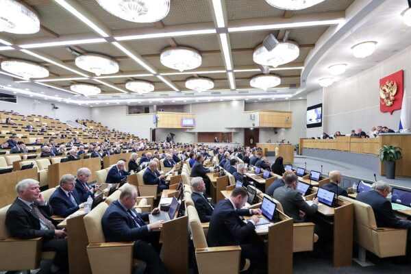 В Госдуме заявили, что Россия готова бороться за свои интересы