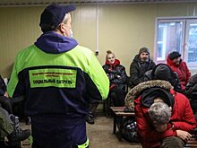 Психолог Гордиенко посоветовал не давать деньги бездомным