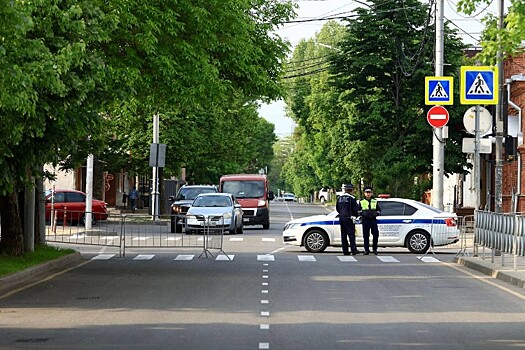 Улицы в центре Краснодара недоступны автомобилистам