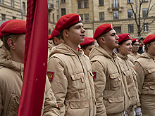 Всероссийская юнармейская акция «Парад у дома ветерана» стартовала в Москве