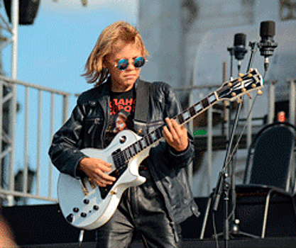 Высотский пригласил одиннадцатилетнего челябинца играть в рок-группу