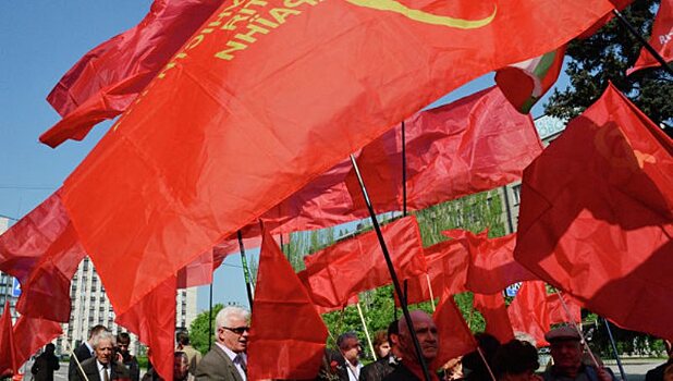 "Коммунисты России" попросят ООН вмешаться в  декоммунизацию на Украине