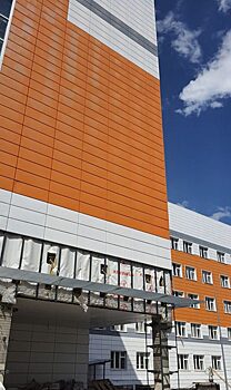 Поликлинику в Покровском достроят в этом году