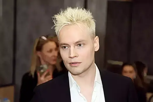 Очевидцы сняли спарринг между Лепсом и SHAMAN в пробке на Крымском мосту