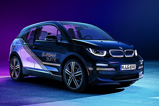 Электрокар BMW превратили в передвижной офис на колесах
