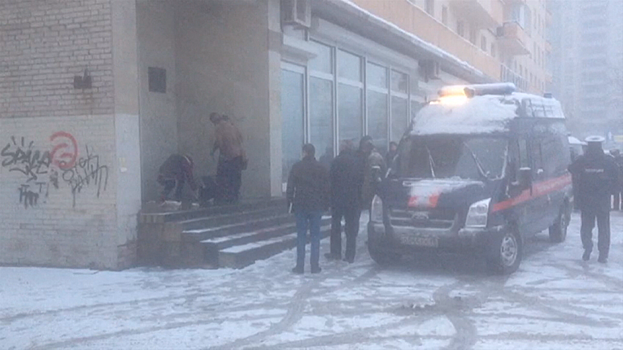 Состояние пострадавшего от взрыва в Петербурге подростка остается стабильно тяжелым
