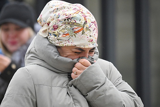 Сотни жителей Таджикистана пришли на похороны мальчика, убитого в школе в Одинцово