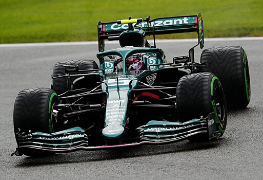 Феттель: красный флаг стоило дать раньше