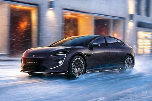 В России начались продажи Avatr 12 с пожизненной гарантией: названы цены