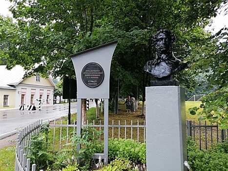 "Вязёмы — это очередной музей, носящий имя Пушкина, чтобы не носить имя Бориса Годунова или Бориса Голицына"