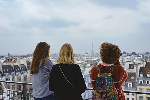 Лайфхаки для интровертов: как в путешествии найти новых друзей