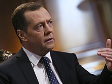 Медведев определил места для российских офшоров