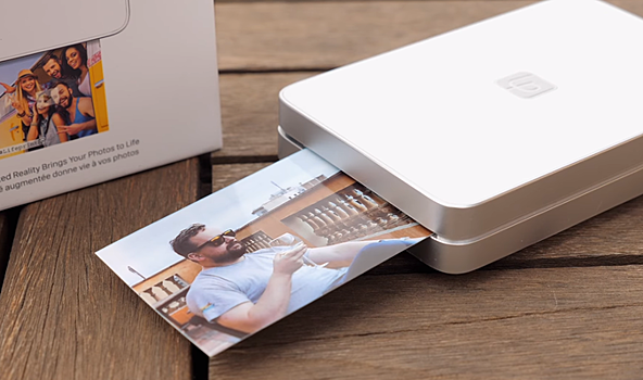 Apple выпустила фото-видео принтер размером с ладонь