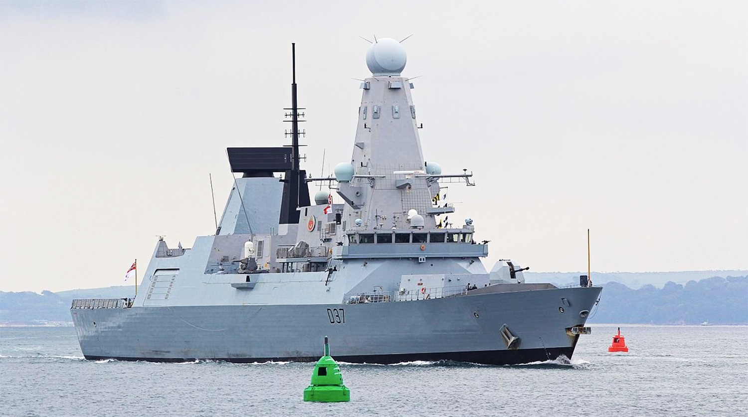 PA: Британия опровегла ракетный удар по своему кораблю в Средиземном море