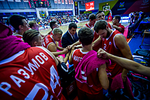 Баскетболисты «Спартака-Приморье» выиграли у «Новосибирска»