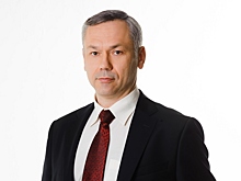 Мэр Вологды Андрей Травников поздравляет сотрудников музеев с профессиональным праздником