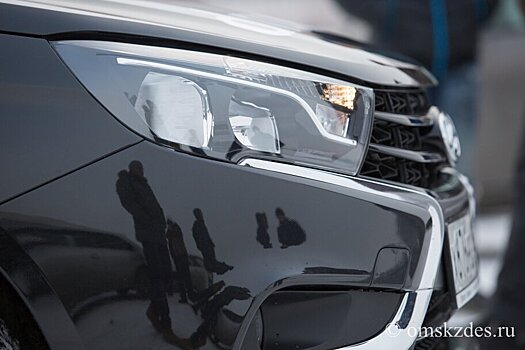 Омских автомобилистов упрекнули в "малобюджетной зависти"