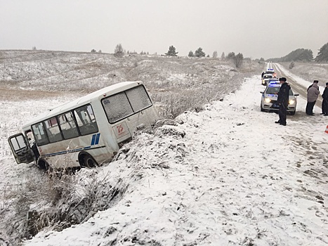 ДТП с участием автобуса произошло в Свердловской области