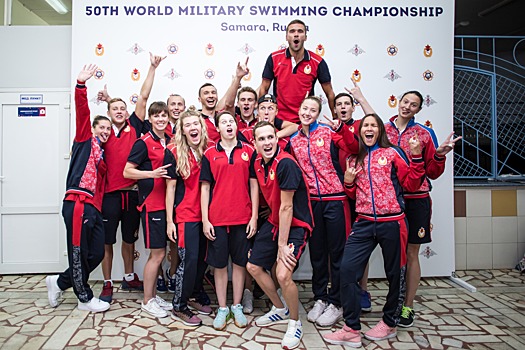 В Самаре российские армейцы обошли иностранцев по количеству медалей чемпионата мира по плаванию