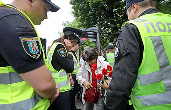 На Украине отметили День Победы беспорядками, задержаниями и депортацией журналистов