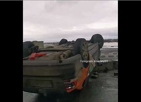 «Делимобиль» перевернулся в Нижнем Новгороде