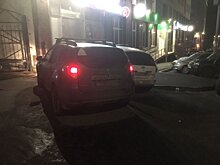 В Саратове машины вылетели на тротуар, сбив двоих детей и двоих взрослых