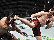 Муслим Салихов лишился соперника накануне UFC 296