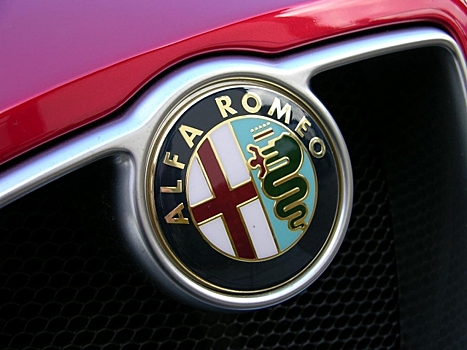Власти Италии выступили против нового кроссовера Alfa Romeo