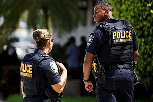 В США первого офицера-трансгендера обвинили в шпионаже в пользу России