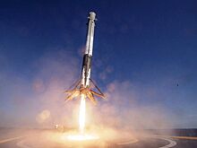 Кадры приземления первой ступени Falcon 9 появились в Сети
