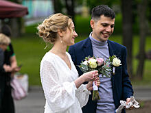 Обозреватели «Вечерней Москвы» спорят по поводу традиционного брака