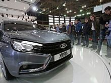 Lada Vesta попала в первое ДТП