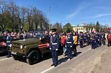 Великолукские полицейские поздравили ветеранов войны