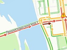 На дорогах Омска утром 19 декабря зафиксированы 7-балльные пробки
