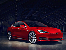 Tesla презентовала самую быструю машину в мире