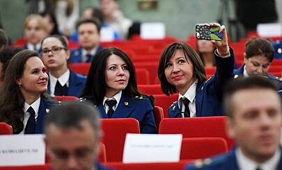 12 января: какой праздник отмечают в России и мире