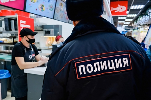 В Котельниково задержали мужчину, который украл алкоголь и продукты в супермаркете
