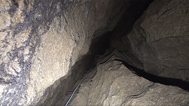 В горах Крыма учёные нашли пещеру с окаменелостями