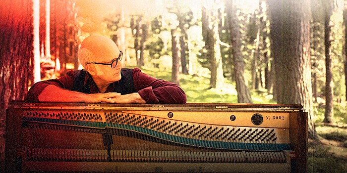 Композиции Людовико Эйнауди в исполнении оркестра «Simple Music Ensemble»
