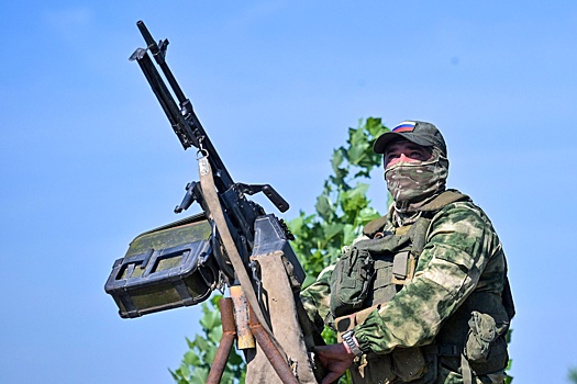 Госдума одобрила поправки о трудовых гарантиях для участников СВО