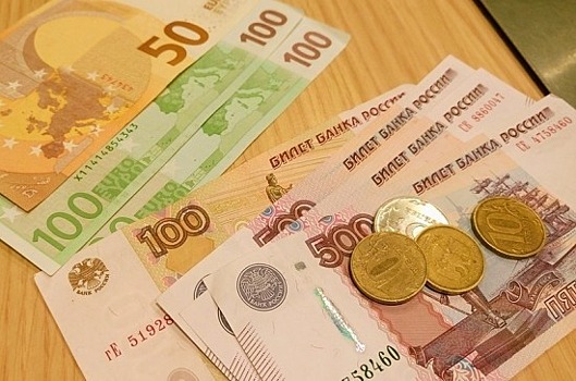 Матвиенко призвала развивать сервисы для участия граждан в управлении РФ