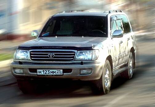 Житель Владивостока чуть не лишился Toyota Land Cruiser из-за долгов