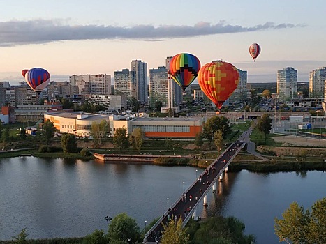 Это было круто! Караван из воздушных шаров пролетел над Нижним Новгородом