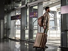 С какими долгами могут не пустить за границу? Объяснили в ЦБ