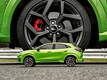 В Сети показали битву кроссовера Ford Puma ST против его же маленькой копии
