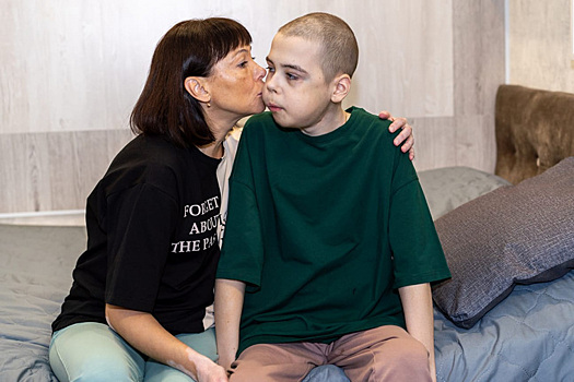 В Турции госпитализировали смертельно больного подростка из Екатеринбурга