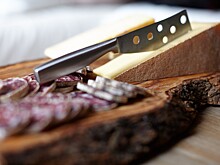 Российские производители колбасной продукции столкнутся с дефицитом пищевой пленки